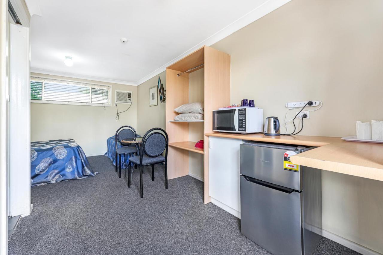 Tamworth Lodge Motel Exteriör bild